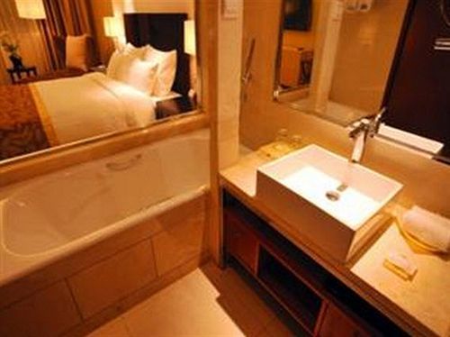 Zte Hotel
