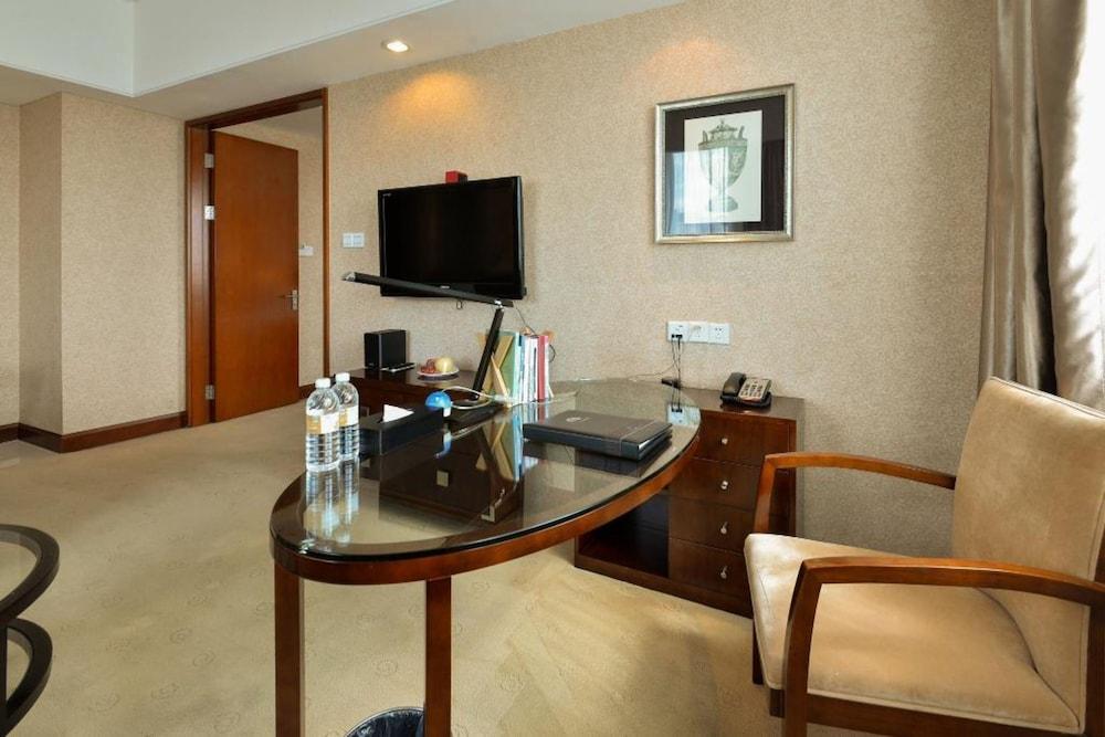 Zte Hotel